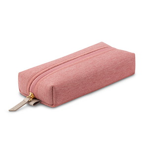 کیف موشی مدل Pluma Pouch Moshi Pluma Pouch Carnation Pink Bag