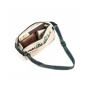 کیف اسکین آرما مدل FARDEL Crossbody SKINARMA FARDEL Ivory Crossbody Bag
