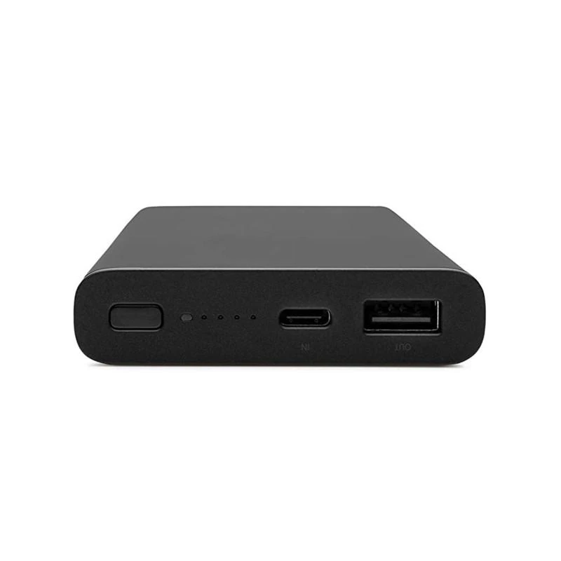نمای نزدیک درگاه‌های USB-A و USB-C پاوربانک بی‌سیم شیائومی 10000 میلی‌آمپرساعت مشکی به همراه نشانگر LED میزان شارژ