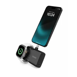 پاوربانک مگ‌سیف بازیک مناسب آیفون و اپل واچ با کانکتورهای USB-C و لایتنینگ، قابلیت شارژ هم‌زمان گوشی و ساعت هوشمند اپل و طراحی جمع‌وجور