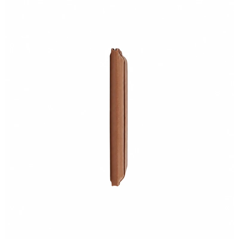 نمای جانبی کیف پول چرمی مگنتی Uniq Lyden رنگ Caramel Ivory