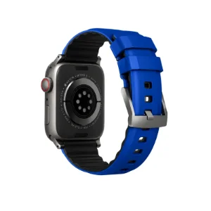 نمای پشت و سگک بند آبی UNIQ Linus Racing Blue برای Apple Watch سایز 44، 45، 46 و 49 میلی‌متر