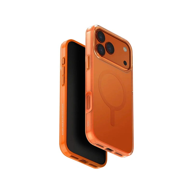 نمای زاویه‌دار جلو و پشت قاب UNIQ Clario Volt Orange برای iPhone 17 Pro Max با بدنه شفاف نارنجی، طراحی مگنتی پشت قاب، پوشش لبه‌های گوشی و محافظ برجسته دوربین