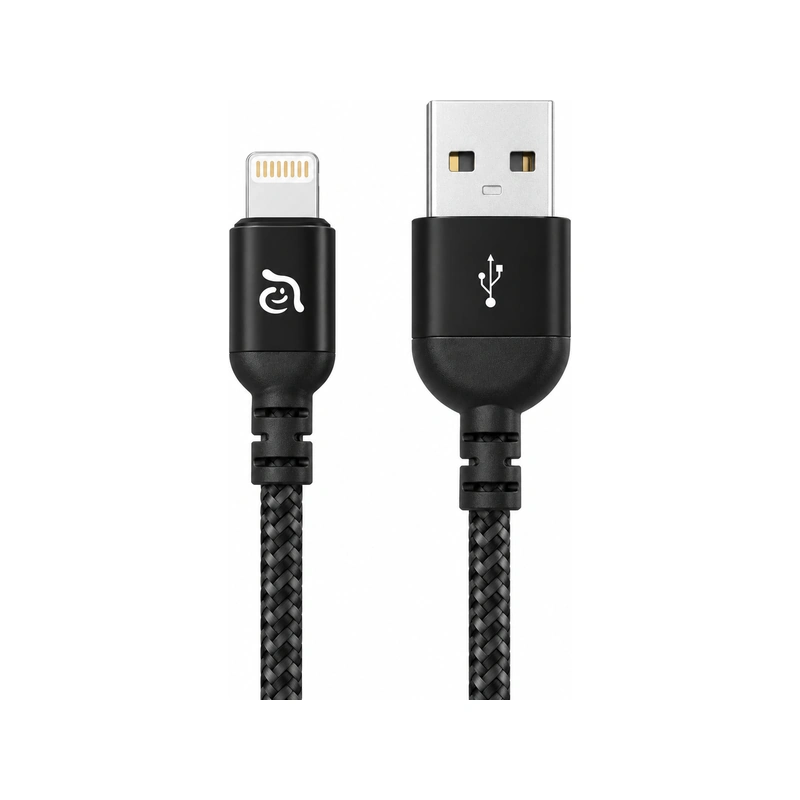 نمای نزدیک کانکتورهای USB-A و Lightning کابل ADAM elements PeAk II طول 2 متر مشکی