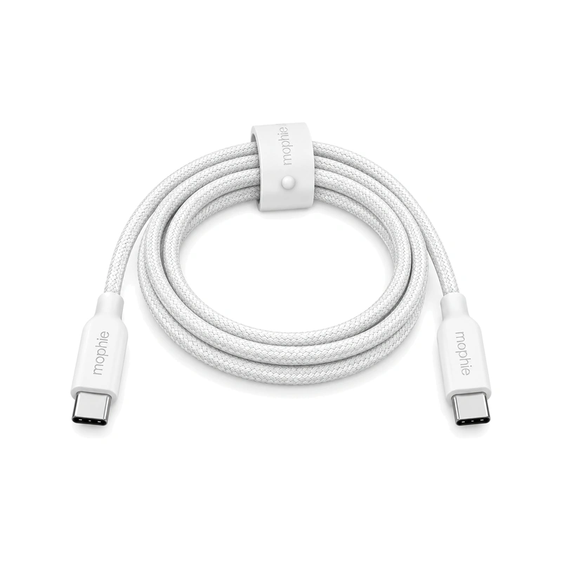 نمای کابل Mophie USB-C یک متری سفید به‌صورت حلقه‌شده با دو کانکتور USB-C