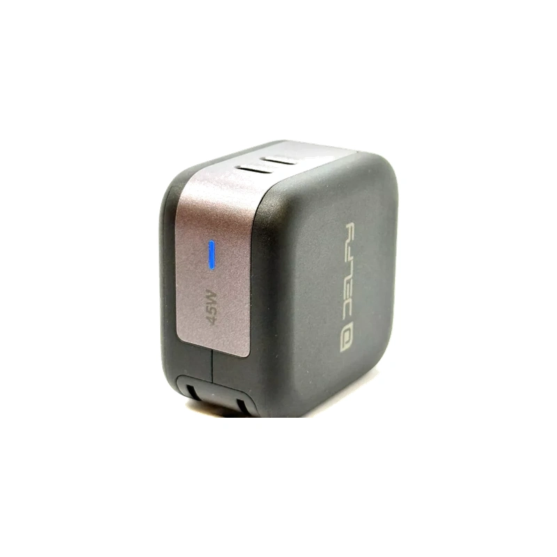 نمای زاویه‌دار شارژر دیواری Delfy Elektra 45W مشکی