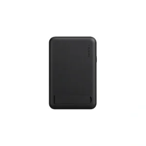 نمای جلوی پاوربانک انرجیا MagPack mini 10000 میلی‌آمپر ساعت مشکی با شارژ مغناطیسی